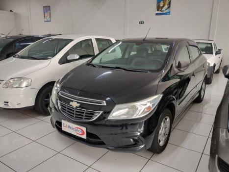 CHEVROLET Onix Hatch 1.0 4P FLEX LT, Foto 2