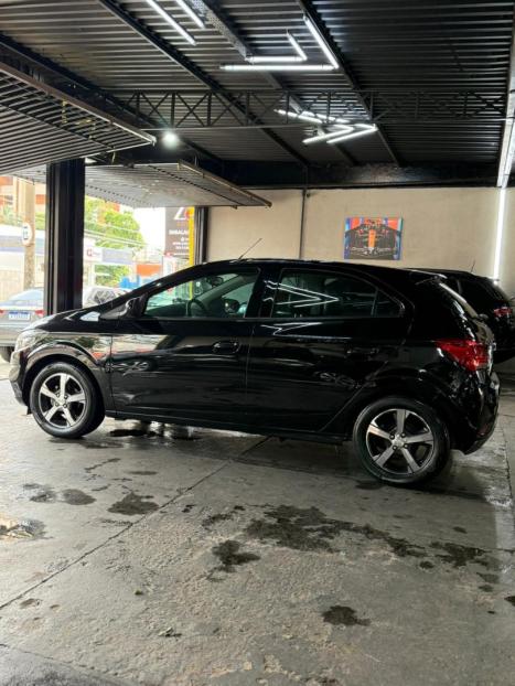 CHEVROLET Onix Hatch 1.4 4P FLEX LTZ AUTOM�TICO, Foto 7