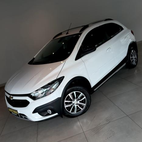 CHEVROLET Onix Hatch , Foto 2