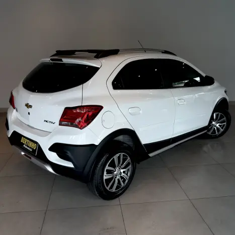 CHEVROLET Onix Hatch , Foto 7