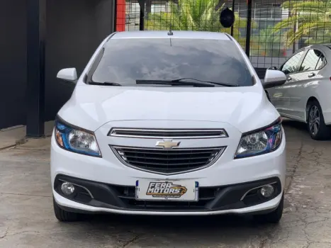 CHEVROLET Onix Hatch 1.4 4P FLEX LTZ, Foto 4