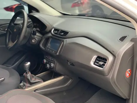 CHEVROLET Onix Hatch 1.4 4P FLEX LTZ, Foto 6