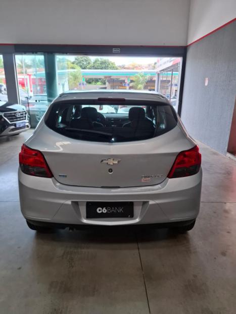 CHEVROLET Onix Hatch 1.4 4P FLEX LTZ AUTOM�TICO, Foto 5