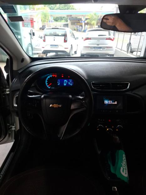 CHEVROLET Onix Hatch 1.4 4P FLEX LTZ AUTOM�TICO, Foto 17
