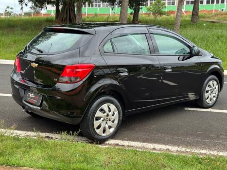 CHEVROLET Onix Hatch 1.4 4P FLEX LT, Foto 6