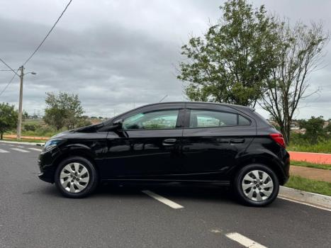 CHEVROLET Onix Hatch 1.4 4P FLEX LT, Foto 19