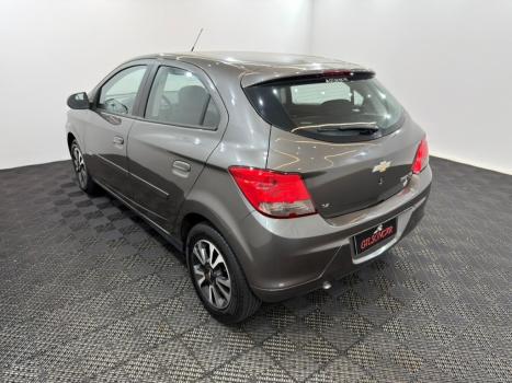 CHEVROLET Onix Hatch 1.4 4P FLEX LTZ, Foto 7