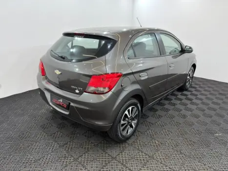 CHEVROLET Onix Hatch 1.4 4P FLEX LTZ, Foto 6