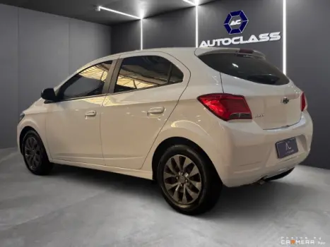 CHEVROLET Onix Hatch 1.0 4P FLEX BLACK, Foto 6