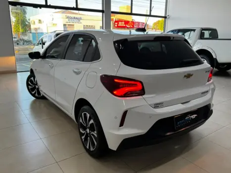 CHEVROLET Onix Hatch 1.0 12V 4P FLEX PREMIER 2 TURBO AUTOM�TICO, Foto 10