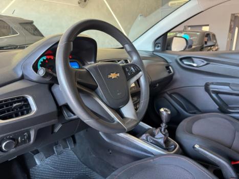 CHEVROLET Onix Hatch 1.4 4P FLEX LT, Foto 11