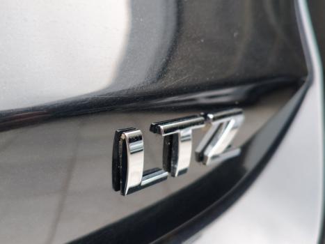 CHEVROLET Onix Hatch , Foto 10