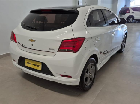 CHEVROLET Onix Hatch 1.4 4P FLEX EFFECT, Foto 4