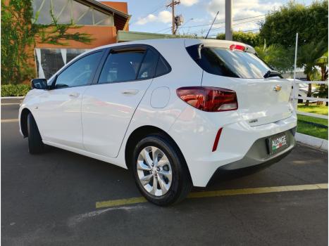 CHEVROLET Onix Hatch 1.0 4P FLEX LT, Foto 4