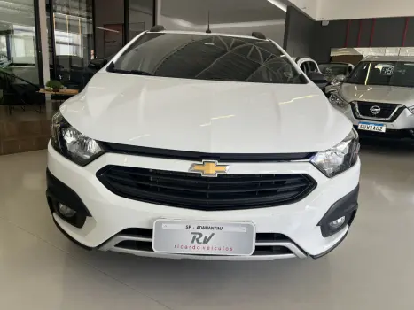 CHEVROLET Onix Hatch 1.4 4P FLEX ACTIV AUTOM�TICO, Foto 2