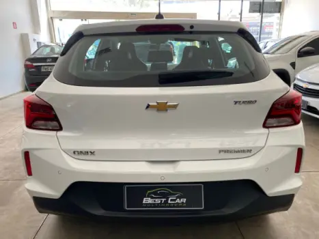 CHEVROLET Onix Hatch 1.0 12V 4P FLEX PREMIER 2 TURBO AUTOM�TICO, Foto 6