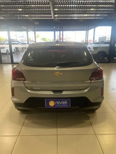 CHEVROLET Onix Hatch 1.0 12V 4P FLEX LT, Foto 6