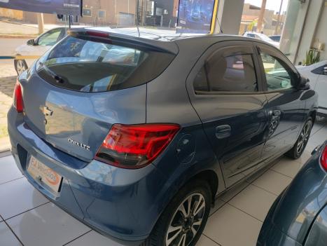 CHEVROLET Onix Hatch 1.4 4P FLEX LTZ, Foto 7
