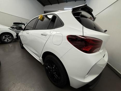 CHEVROLET Onix Hatch 1.0 12V 4P FLEX RS TURBO AUTOM�TICO, Foto 8