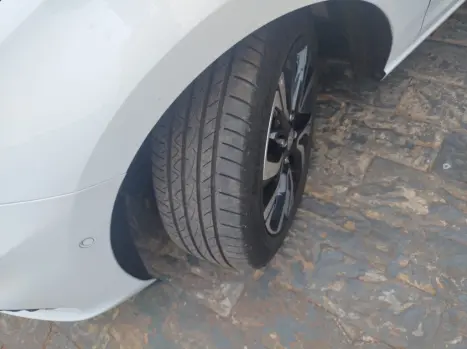 CHEVROLET Onix Hatch 1.0 12V 4P FLEX PREMIER 2 TURBO AUTOM�TICO, Foto 13