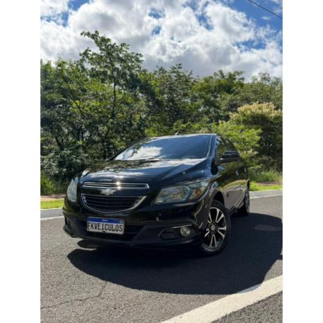 CHEVROLET Onix Hatch 1.4 4P FLEX LTZ, Foto 4