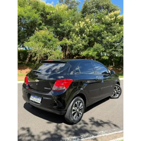 CHEVROLET Onix Hatch 1.4 4P FLEX LTZ, Foto 8