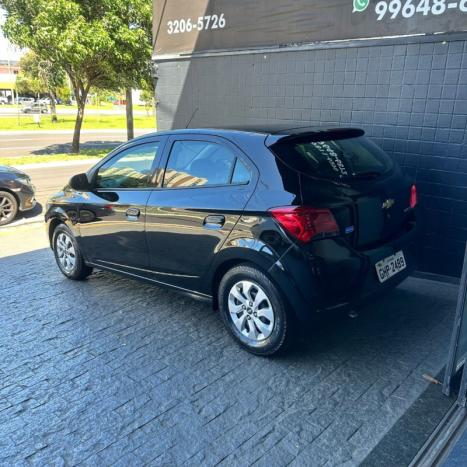CHEVROLET Onix Hatch 1.0 4P FLEX JOY, Foto 4