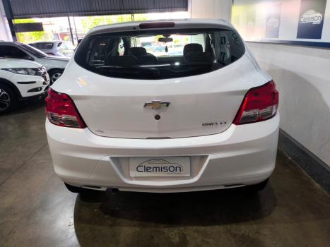 CHEVROLET Onix Hatch 1.0 4P FLEX LT, Foto 4