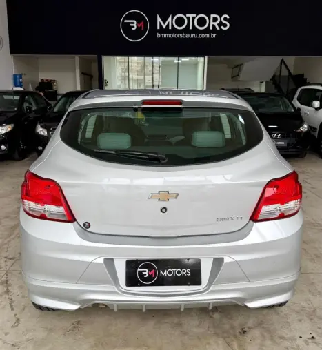CHEVROLET Onix Hatch 1.0 4P FLEX LT, Foto 4