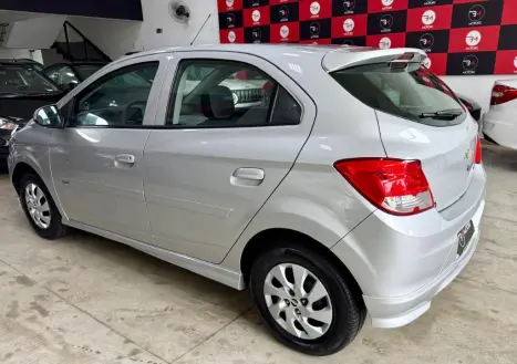 CHEVROLET Onix Hatch 1.0 4P FLEX LT, Foto 5