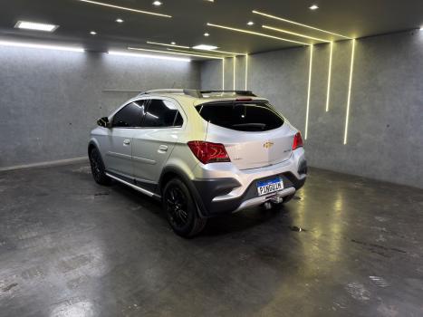 CHEVROLET Onix Hatch 1.4 4P FLEX ACTIV AUTOM�TICO, Foto 7