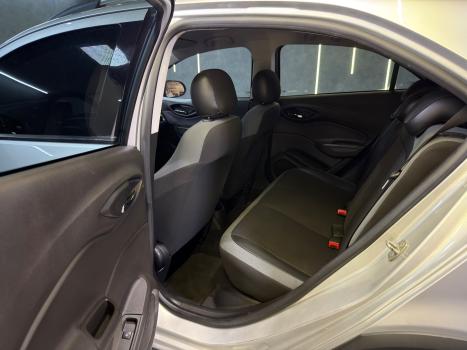 CHEVROLET Onix Hatch 1.4 4P FLEX ACTIV AUTOM�TICO, Foto 10