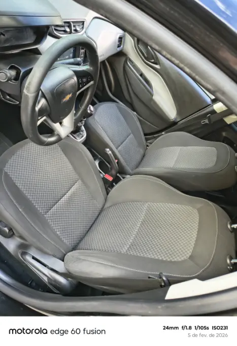 CHEVROLET Onix Hatch 1.4 4P FLEX LT, Foto 6