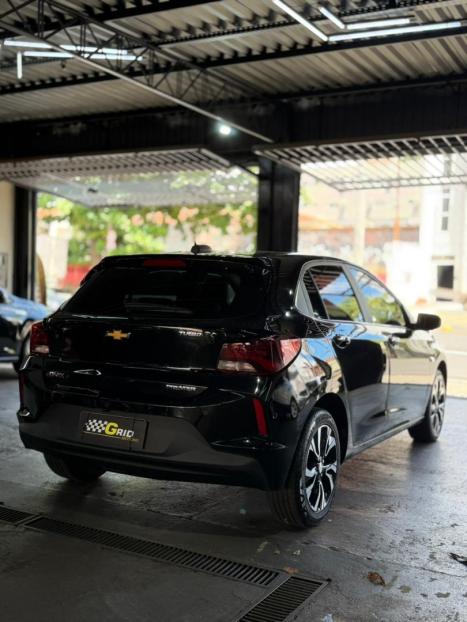 CHEVROLET Onix Hatch 1.0 12V 4P FLEX PREMIER TURBO AUTOM�TICO, Foto 17
