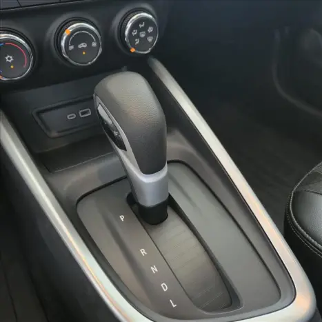 CHEVROLET Onix Hatch 1.0 4P FLEX LTZ TURBO AUTOM�TICO, Foto 11