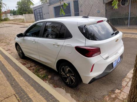 CHEVROLET Onix Hatch 1.0 4P FLEX, Foto 3