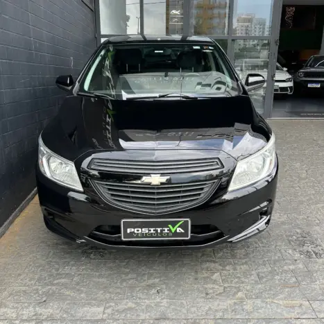 CHEVROLET Onix Hatch 1.0 4P FLEX LS, Foto 2