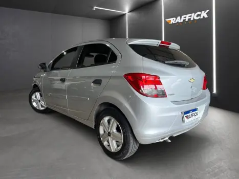 CHEVROLET Onix Hatch 1.0 4P FLEX JOY, Foto 3