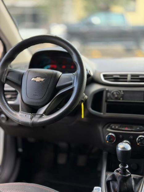 CHEVROLET Onix Hatch 1.4 4P FLEX LT, Foto 5