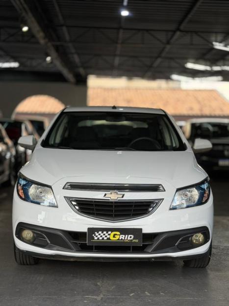 CHEVROLET Onix Hatch 1.4 4P FLEX LT, Foto 8