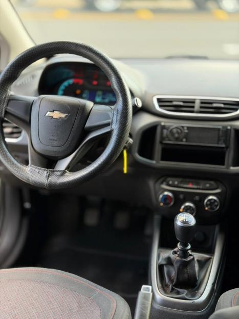 CHEVROLET Onix Hatch 1.4 4P FLEX LT, Foto 11