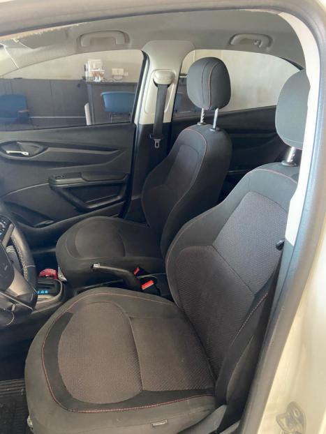 CHEVROLET Onix Hatch 1.4 4P FLEX LT AUTOM�TICO, Foto 8