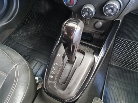 CHEVROLET Onix Hatch 1.4 4P FLEX LTZ AUTOM�TICO, Foto 6