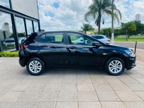 CHEVROLET Onix Hatch 1.0 12V 4P FLEX TURBO AUTOM�TICO, Foto 4