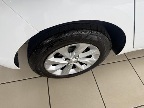 CHEVROLET Onix Hatch 1.0 4P FLEX LT, Foto 11