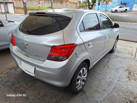 CHEVROLET Onix Hatch 1.4 4P FLEX LT, Foto 4