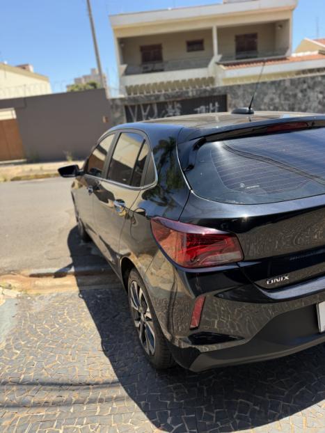 CHEVROLET Onix Hatch 1.0 12V 4P FLEX PREMIER 2 TURBO AUTOM�TICO, Foto 6