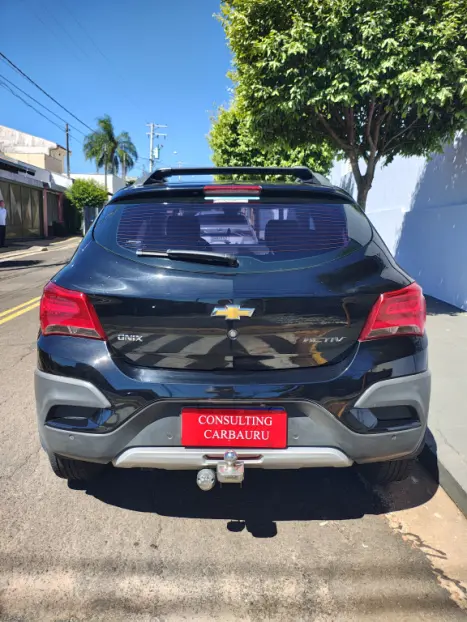 CHEVROLET Onix Hatch 1.4 4P FLEX ACTIV AUTOM�TICO, Foto 6