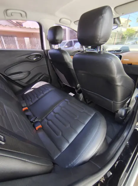 CHEVROLET Onix Hatch 1.4 4P FLEX ACTIV AUTOM�TICO, Foto 12