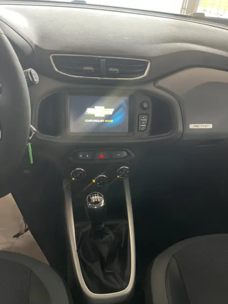 CHEVROLET Onix Hatch 1.4 4P FLEX ACTIV, Foto 4